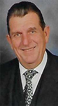 Daniel Lewis Lyons Sr.